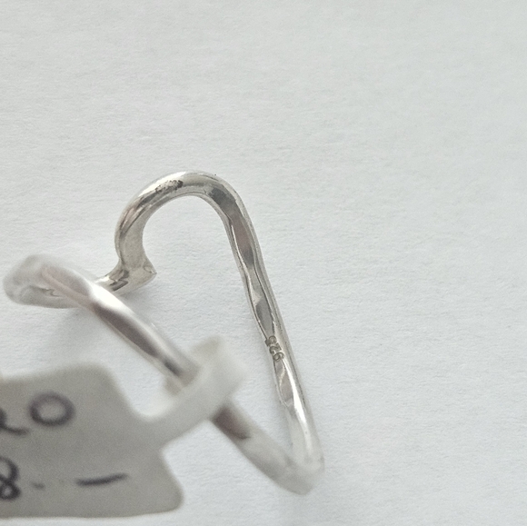Sterling silver wave ring - Picture 5 of 5